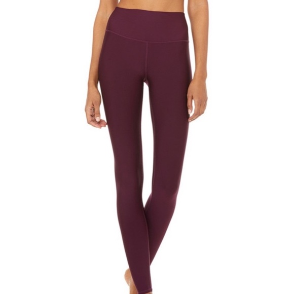 ALO Yoga Pants - Alo Yoga Airlift Legging (Black Plum) - XS